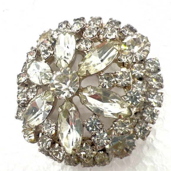Vintage Rhinestone Brooch Flower Pinwheel Marquise Clear Crystals Silver Tone - Picture 5 of 7